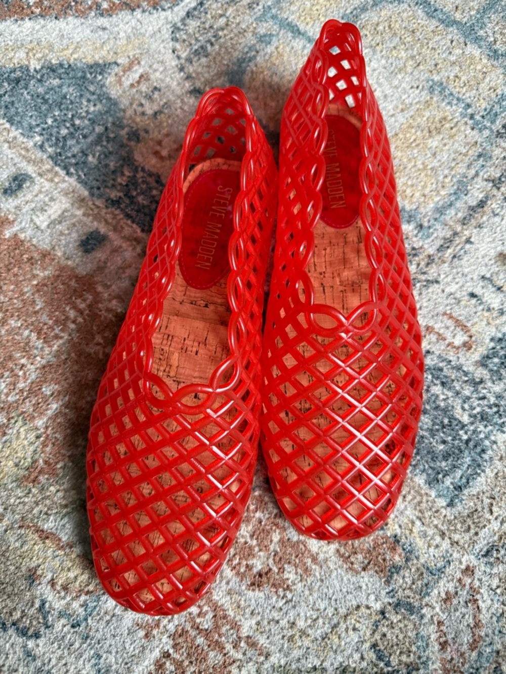 Red Lattice Ballet Flats - Women's Slip-On Shoes - Picture 2 of 6